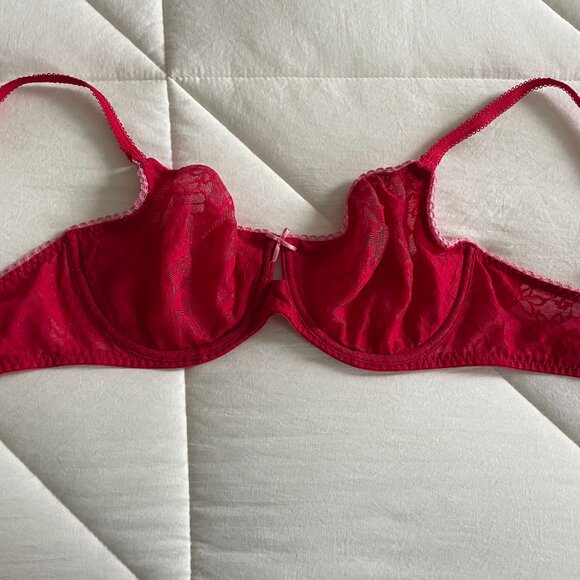 WACOAL B'Tempted Lace Bra - 34 DD in Red - Picture 1 of 3